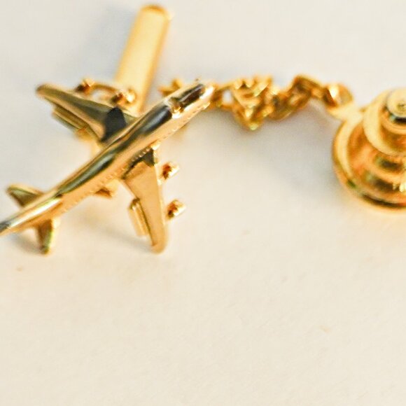 Airplane Tie Tack - Picture 2 of 2